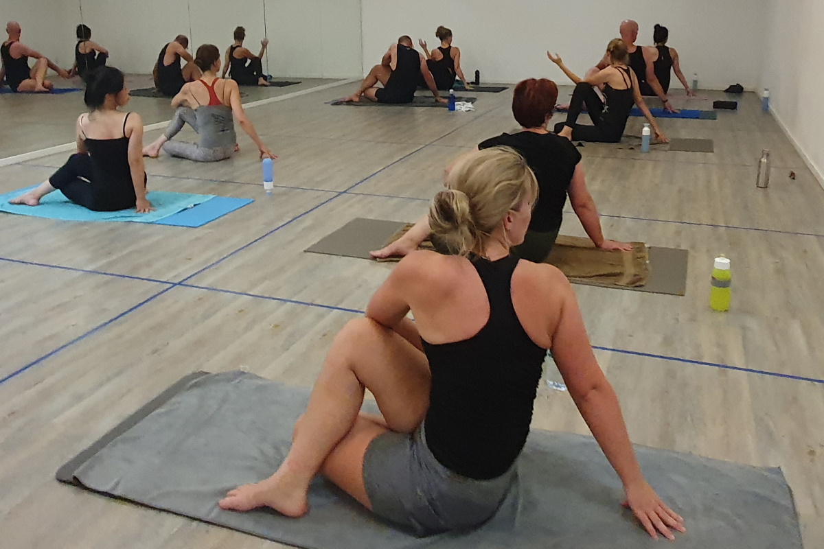 Hot Yoga Eindhoven 1200x800